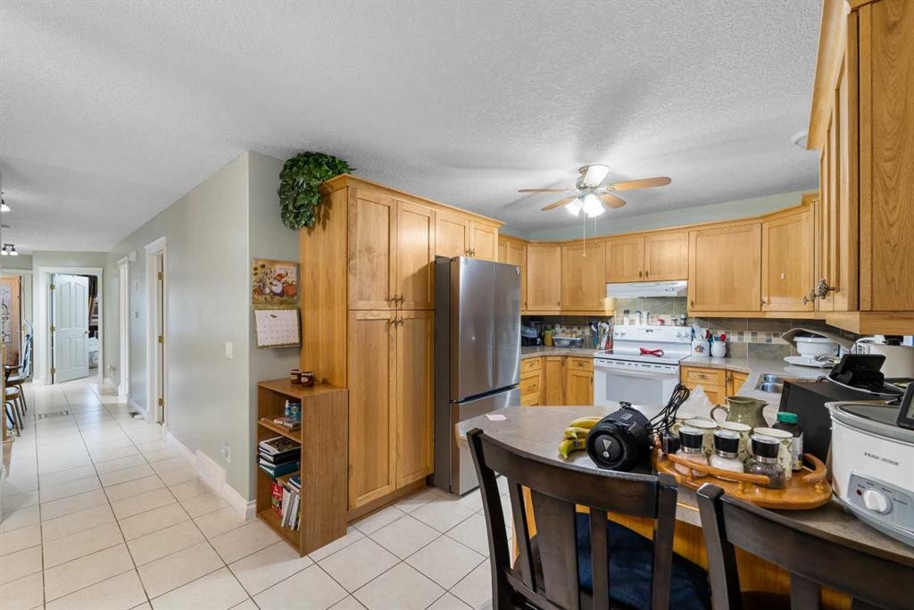 541 Highwood Drive, Longview, AB - Indoor Photo Showing Kitchen