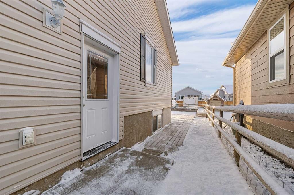 541 Highwood Drive, Longview, AB - Outdoor With Exterior