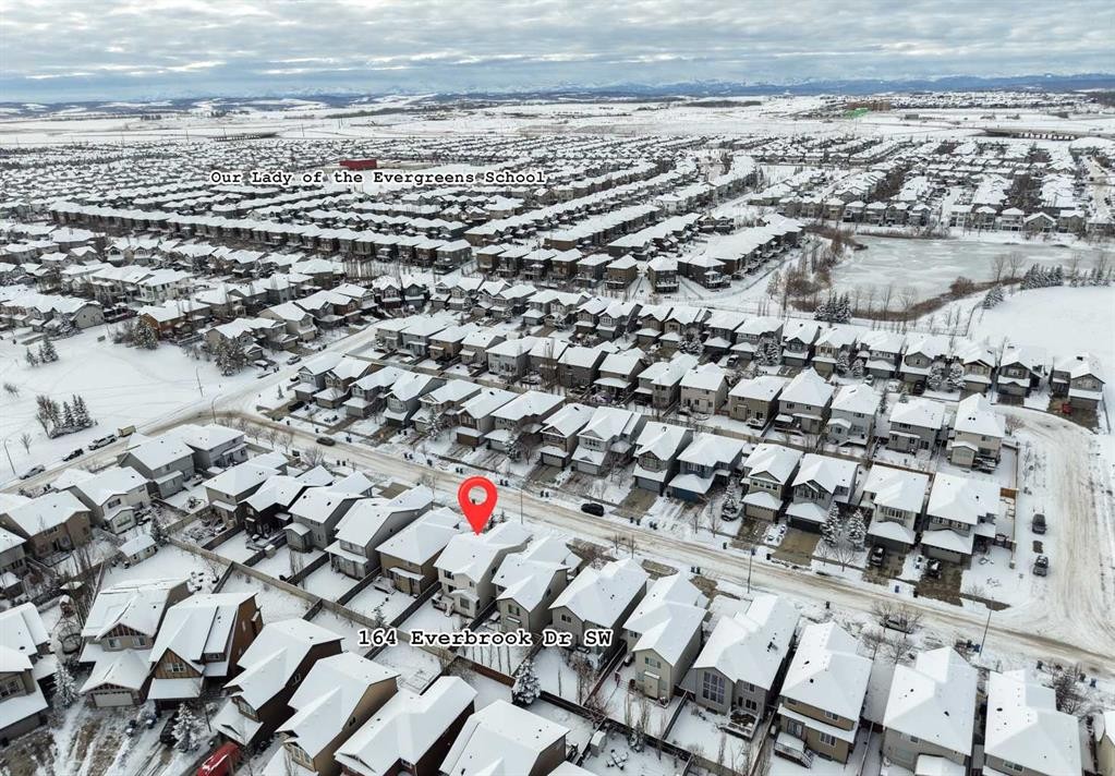 164 Everbrook Drive Sw, Calgary, AB - Outdoor With View