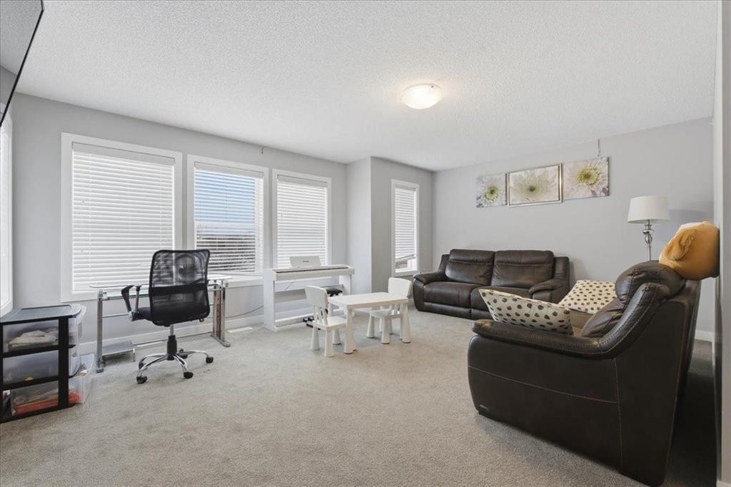 52 Brightoncrest Terrace Se, Calgary, AB - Indoor