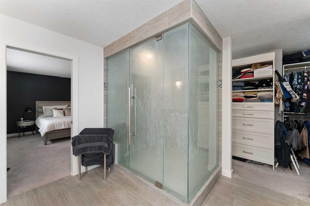 81 Cranbrook Place Se, Calgary, AB - Indoor