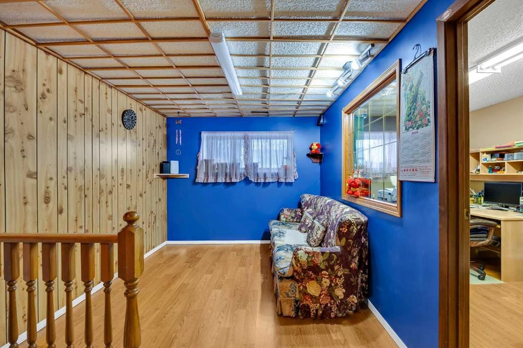 12 Whitaker Close Ne, Calgary, AB - Indoor Photo Showing Other Room