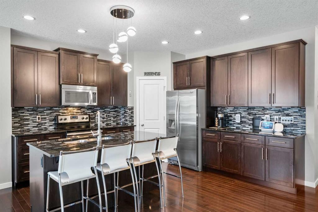 236 Walden Heights Se, Calgary, AB - Indoor Photo Showing Kitchen With Stainless Steel Kitchen With Upgraded Kitchen