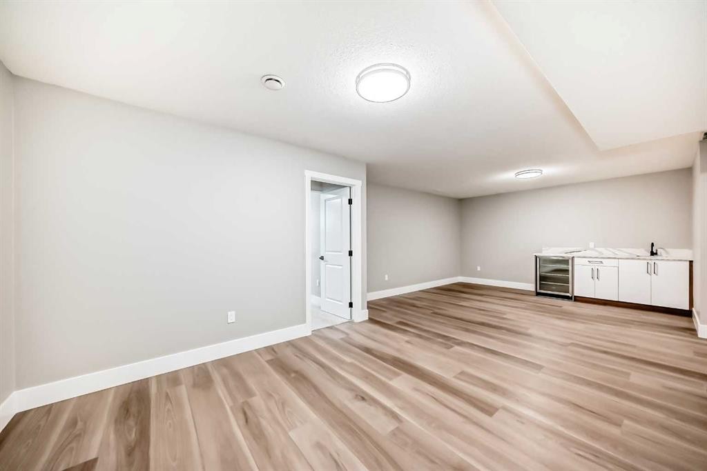 101 Auburn Springs Park Se, Calgary, AB - Indoor Photo Showing Other Room