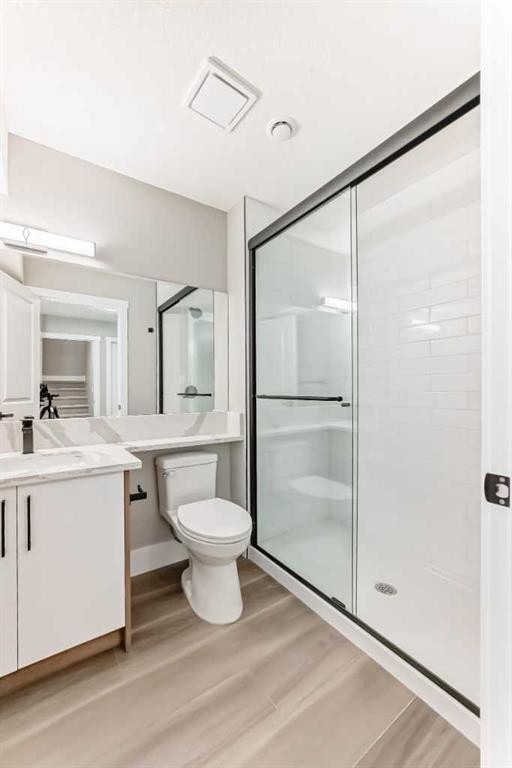 101 Auburn Springs Park Se, Calgary, AB - Indoor Photo Showing Bathroom