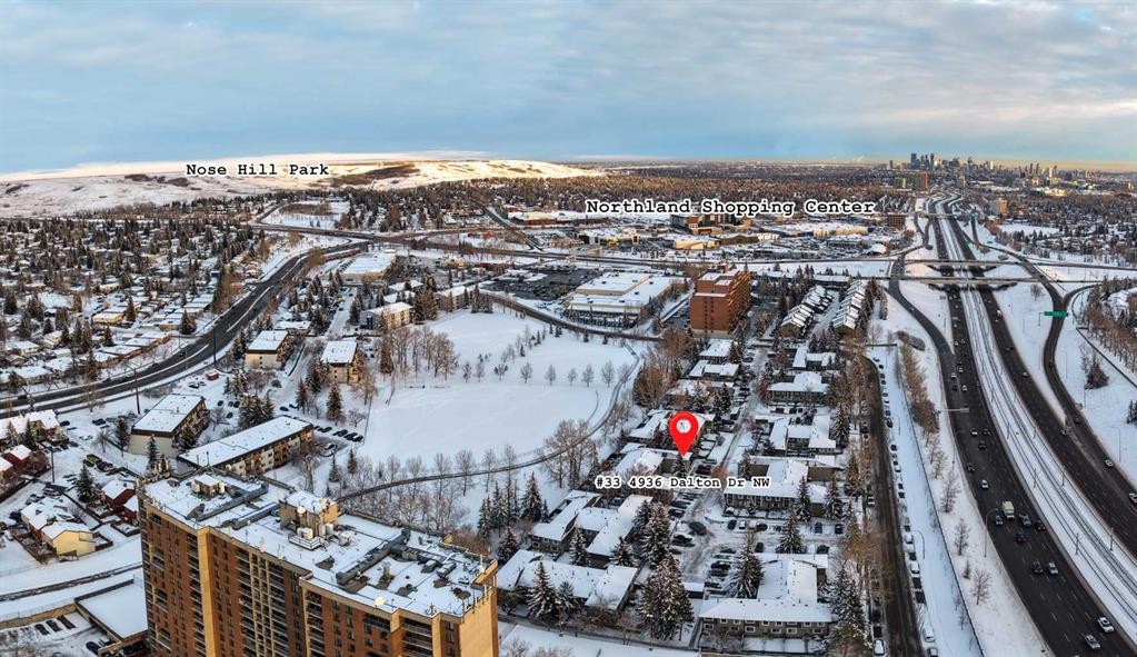 33-4936 Dalton Drive Nw, Calgary, AB - Outdoor With View