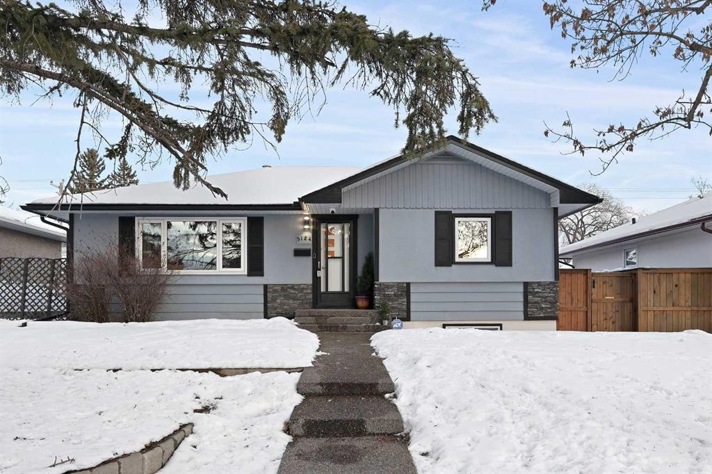 3124 49 Street Sw, Calgary, AB - Outdoor