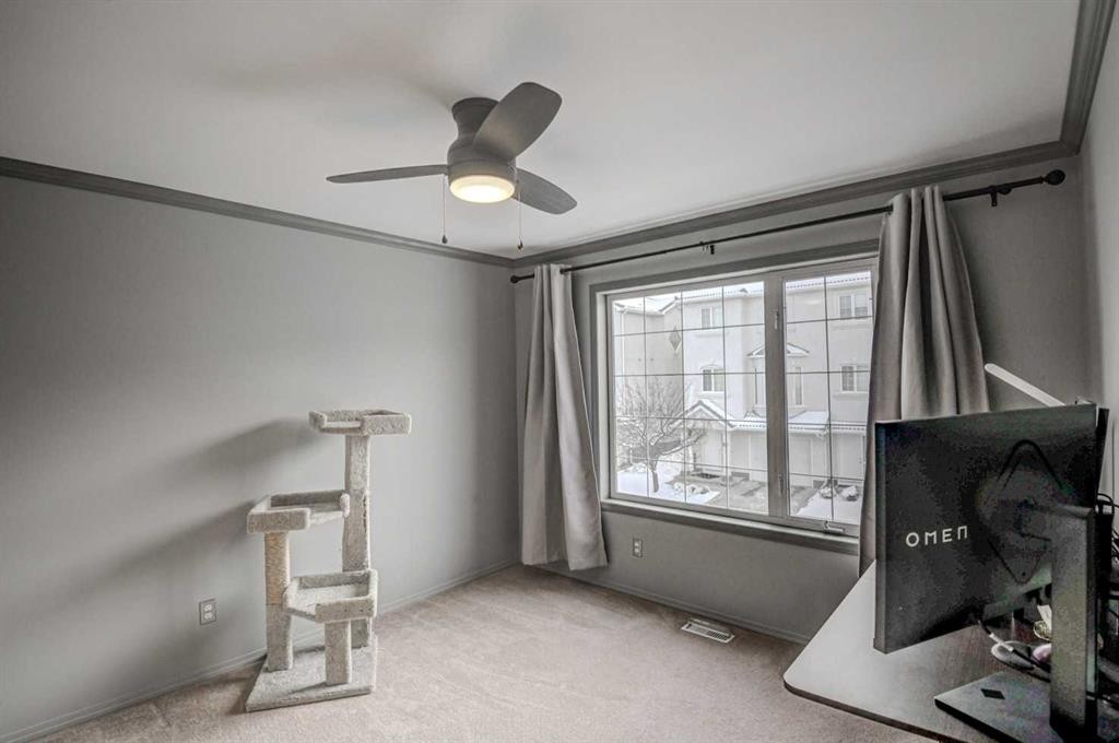 96 Hampstead Green Nw, Calgary, AB - Indoor