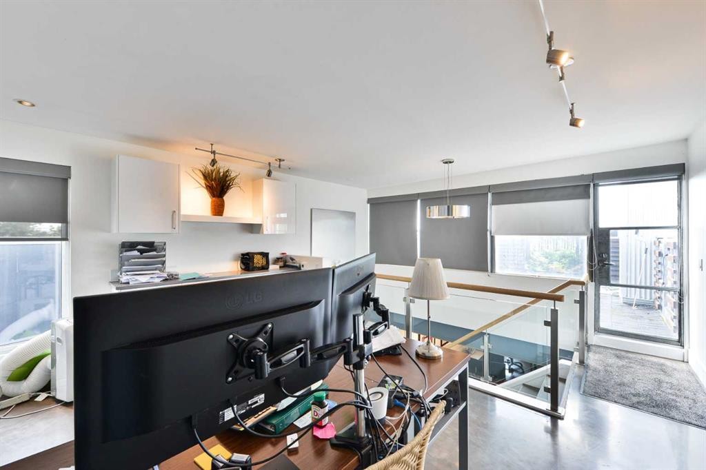 1043 19 Avenue Se, Calgary, AB