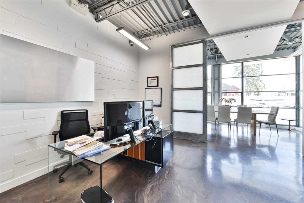 1043 19 Avenue Se, Calgary, AB