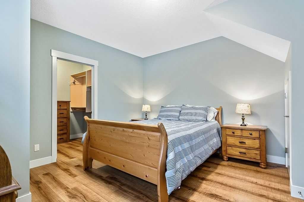 349035 Tamarack Drive East, Rural Foothills County, AB - Indoor Photo Showing Bedroom