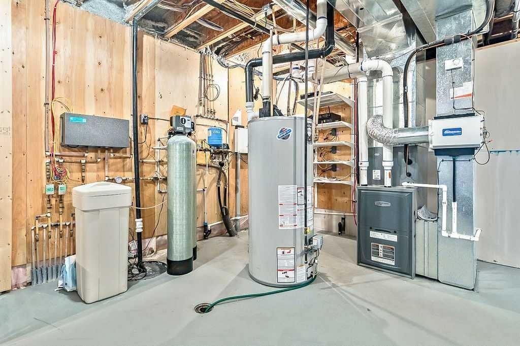 349035 Tamarack Drive East, Rural Foothills County, AB - Indoor Photo Showing Basement