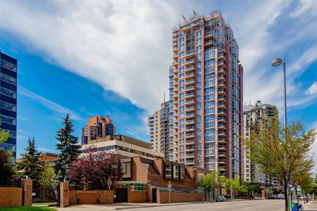 604-650 10 Street Sw, Calgary, AB - Outdoor With Facade