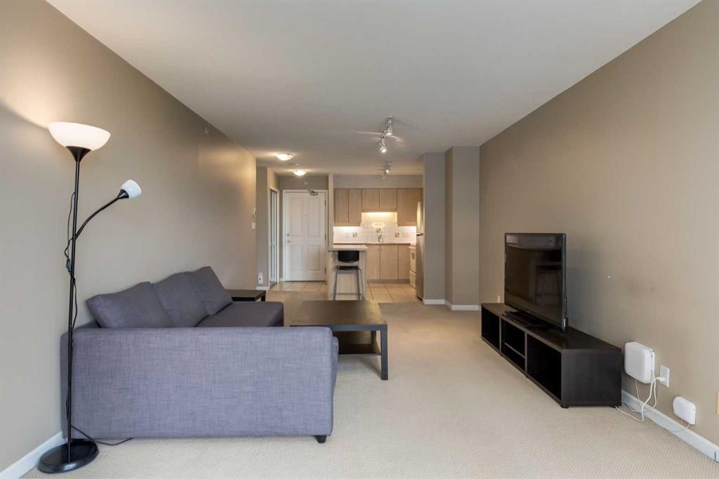 604-650 10 Street Sw, Calgary, AB - Indoor Photo Showing Living Room