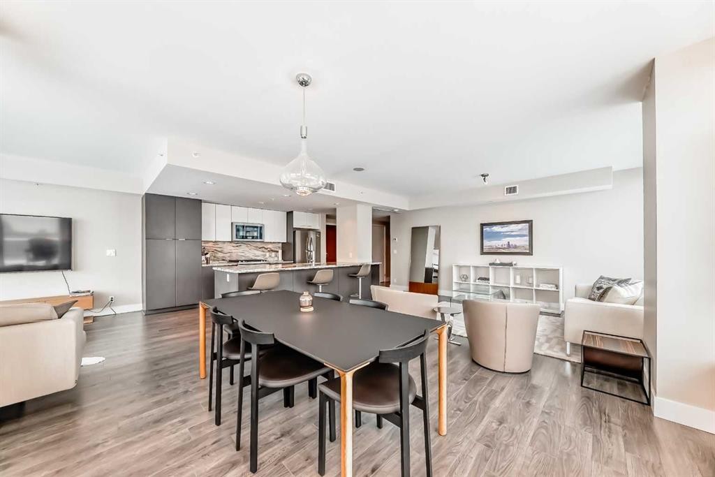 604-510 6 Avenue Se, Calgary, AB - Indoor