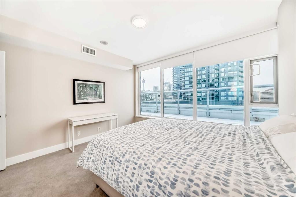 604-510 6 Avenue Se, Calgary, AB - Indoor Photo Showing Bedroom