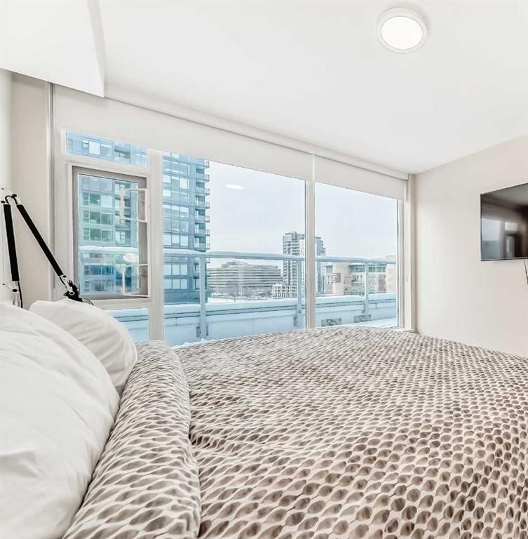 604-510 6 Avenue Se, Calgary, AB - Indoor Photo Showing Bedroom