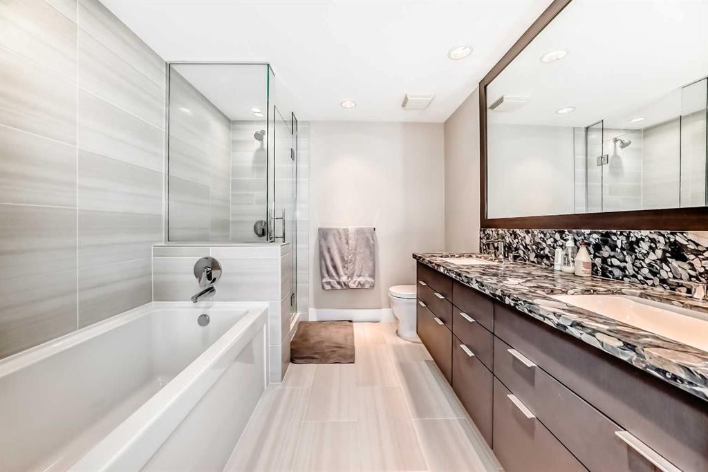 604-510 6 Avenue Se, Calgary, AB - Indoor Photo Showing Bathroom