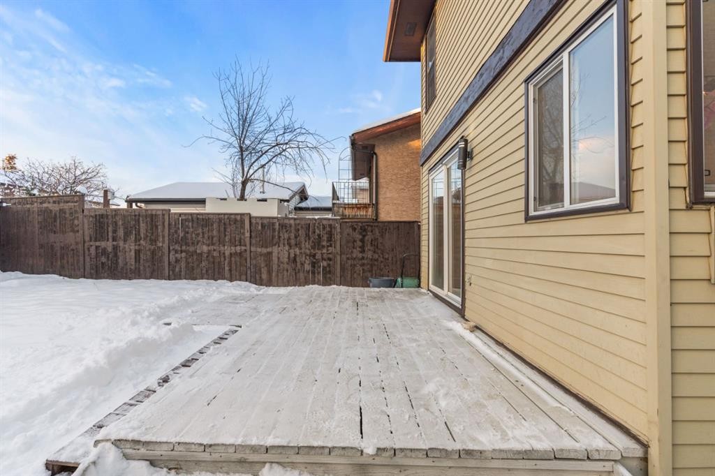 111 Macewan Glen Close Nw, Calgary, AB - Outdoor With Exterior