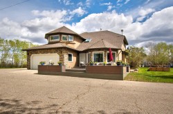 271196 Range Road 13 NW Airdrie, AB T4B 0B8