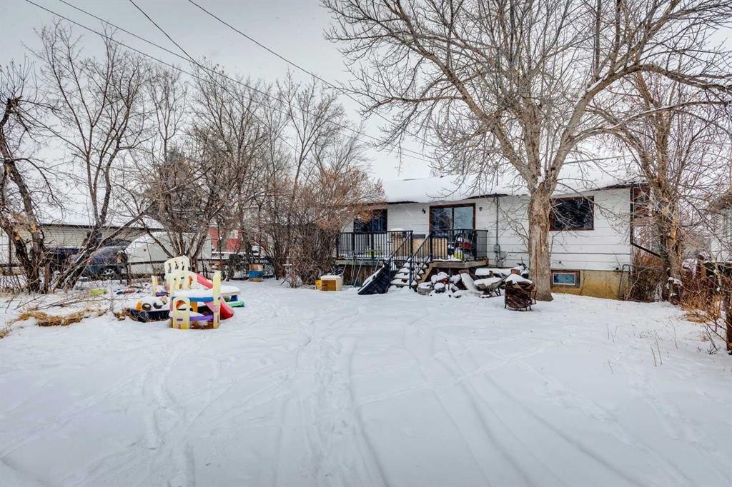 525 1 Street Se, Diamond Valley, AB - Outdoor