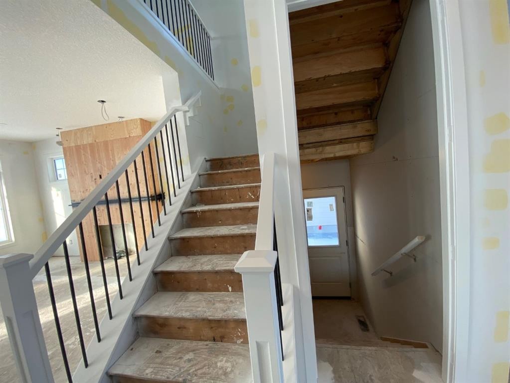 40 Fieldstone Close, Balzac, AB - Indoor Photo Showing Other Room