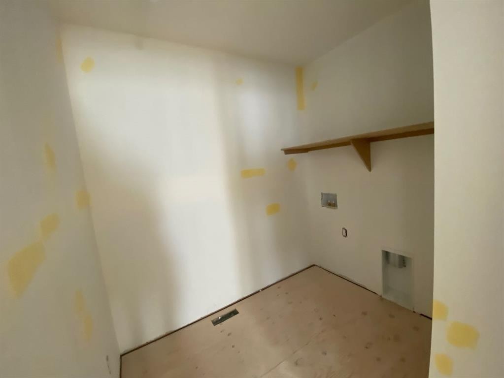 40 Fieldstone Close, Balzac, AB - Indoor Photo Showing Other Room