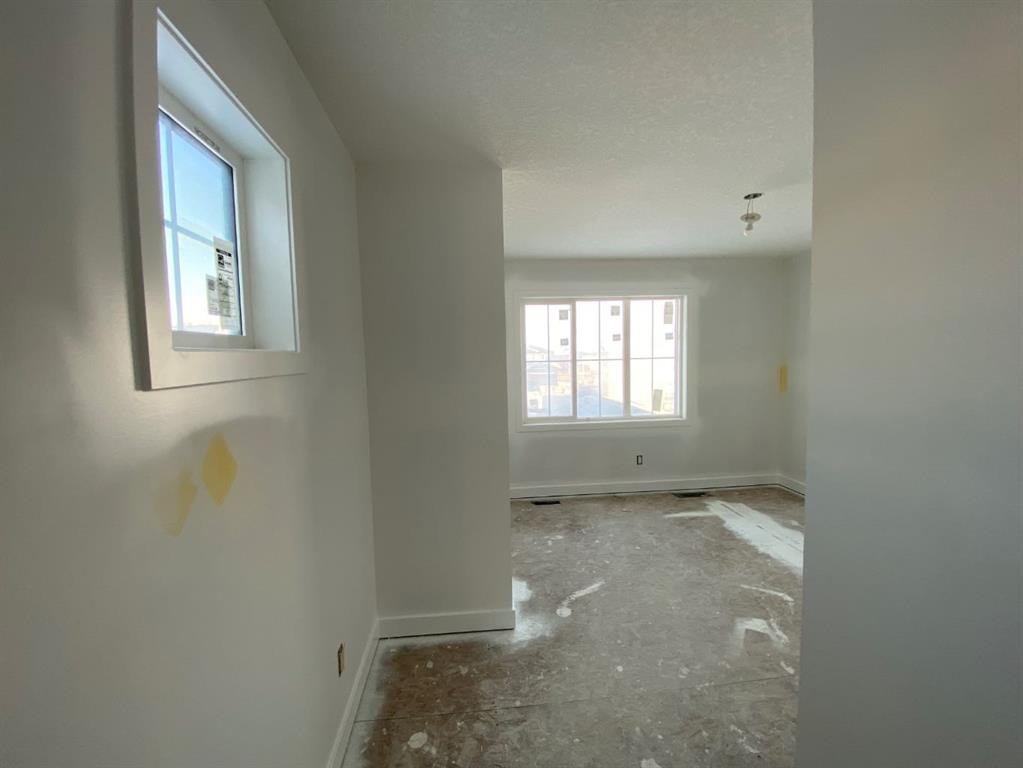 40 Fieldstone Close, Balzac, AB - Indoor Photo Showing Other Room