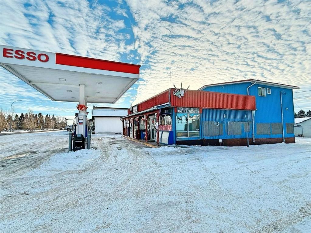 100 Morrison Road, Longview, AB