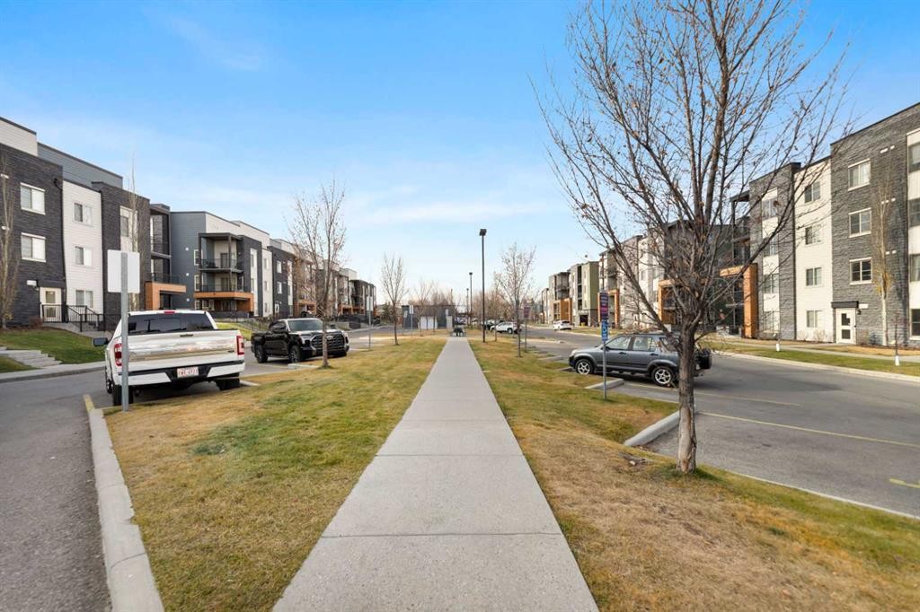 3204-1317 27 Street Se, Calgary, AB - Outdoor With Facade