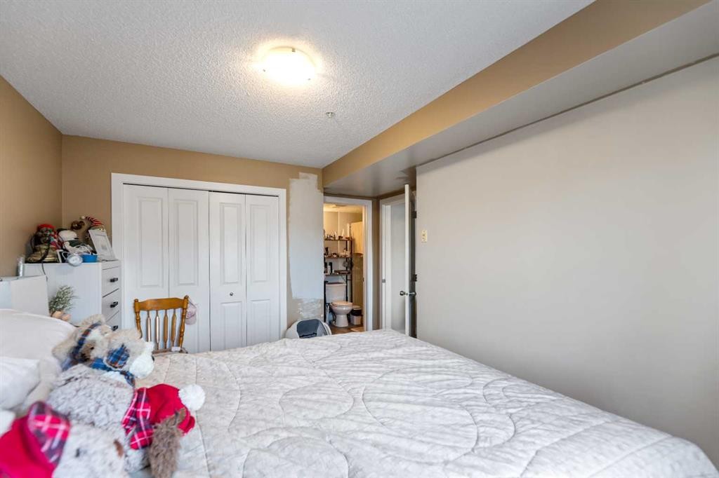 3204-1317 27 Street Se, Calgary, AB - Indoor Photo Showing Bedroom