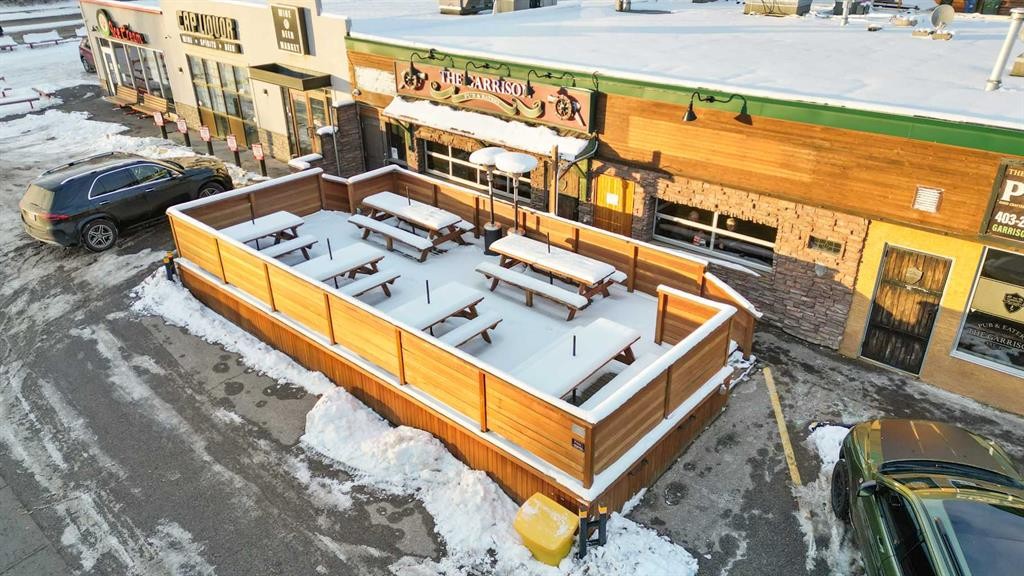 2028-2032-2040 42 Avenue Sw, Calgary, AB