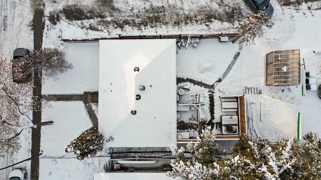 2028-2032-2040 42 Avenue Sw, Calgary, AB