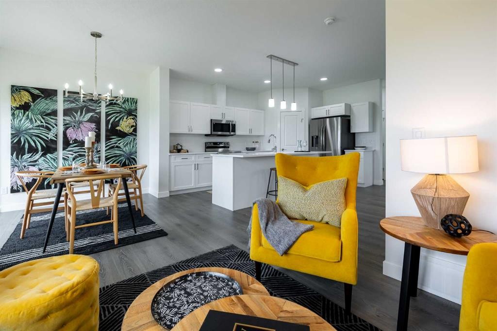 67 Heritage Manor, Cochrane, AB - Indoor