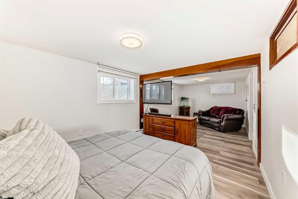 207 6A Avenue, Three Hills, AB - Indoor Photo Showing Bedroom