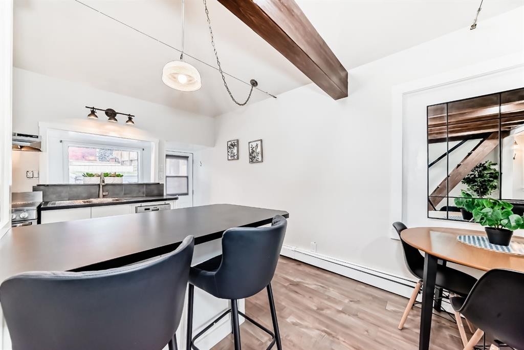 3835 Parkhill Street Sw, Calgary, AB - Indoor Photo Showing Dining Room