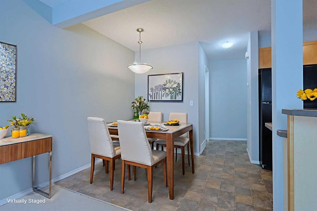 322 Country Village Cape Ne, Calgary, AB - Indoor Photo Showing Other Room