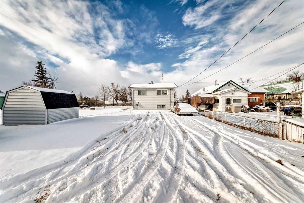220 Haskayne Avenue, Gleichen, AB - Outdoor