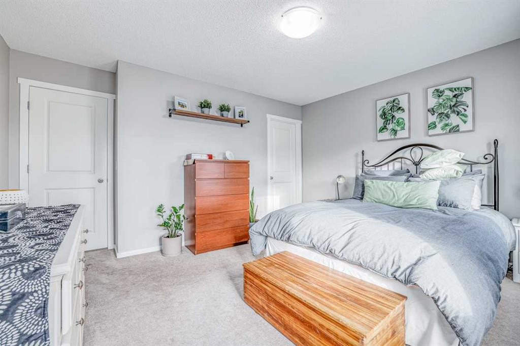 30 Nolanfield Heights Nw, Calgary, AB - Indoor Photo Showing Bedroom