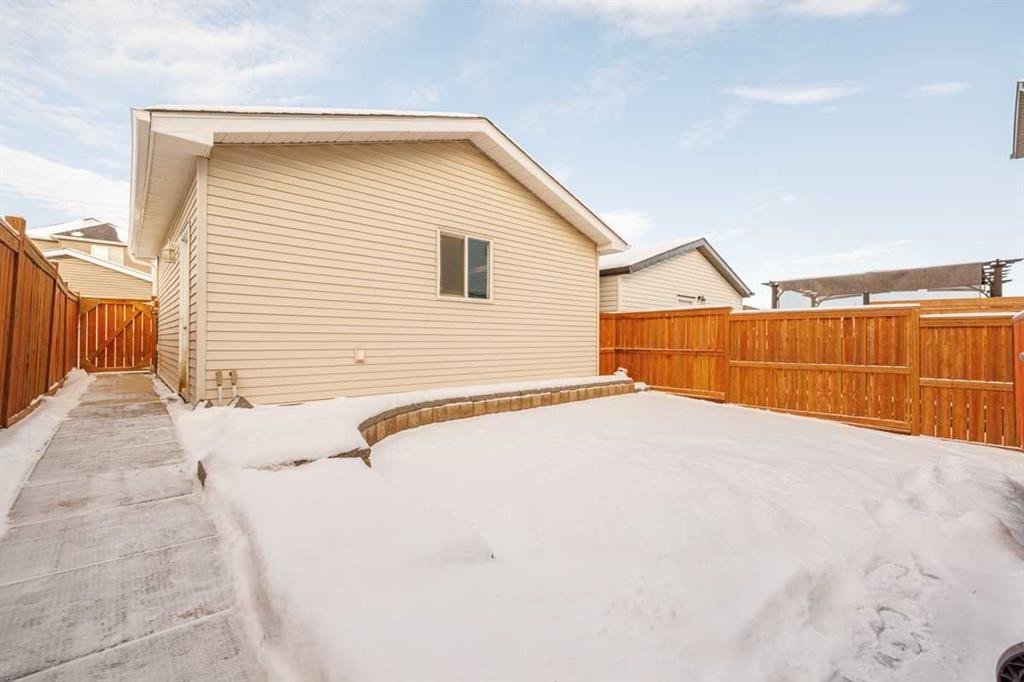 30 Nolanfield Heights Nw, Calgary, AB - Outdoor With Exterior