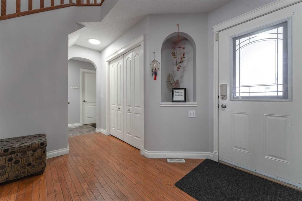 236 Willowmere Way, Chestermere, AB - Indoor Photo Showing Other Room