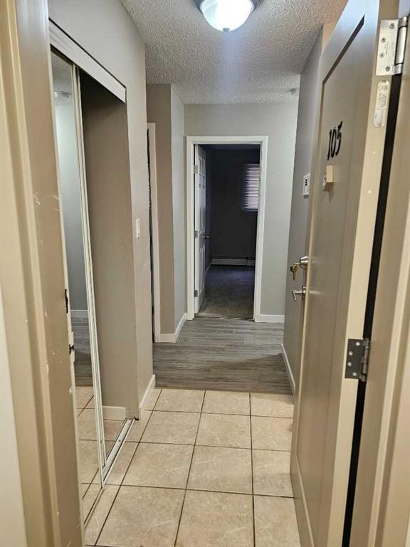 105-5812 61 Street, Red Deer, AB - Indoor Photo Showing Other Room