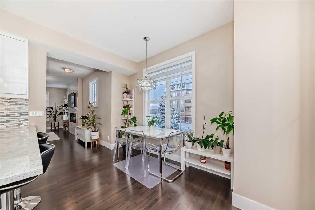 4 Quarry Lane Se, Calgary, AB - Indoor