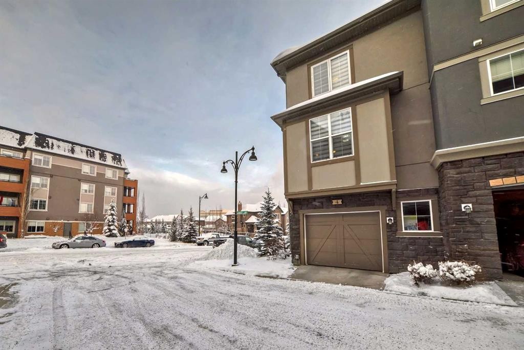 4 Quarry Lane Se, Calgary, AB - Outdoor