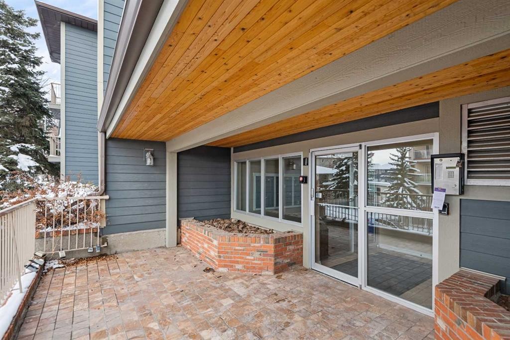 106-420 3 Avenue Ne, Calgary, AB - Outdoor With Exterior