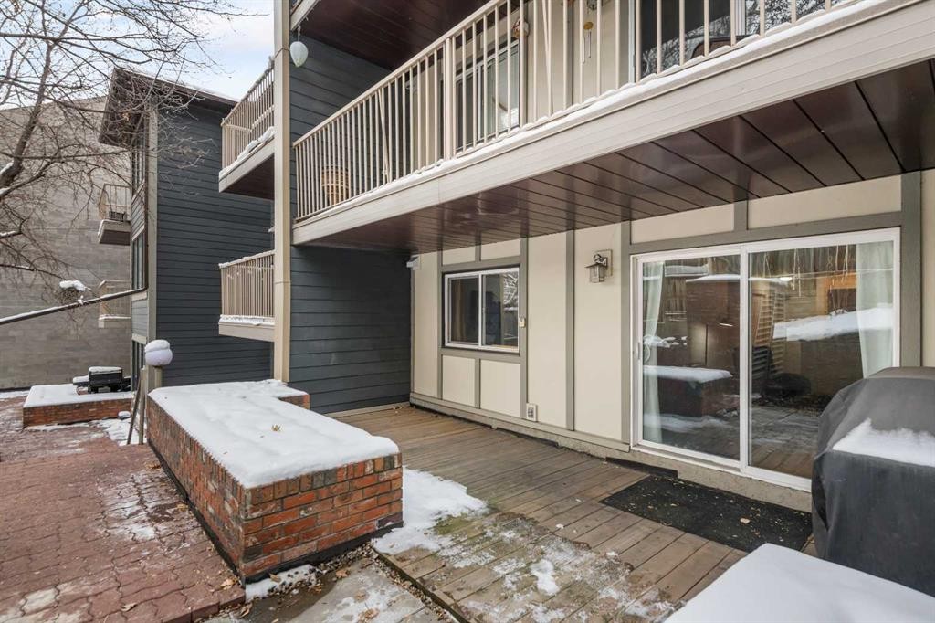 106-420 3 Avenue Ne, Calgary, AB - Outdoor With Exterior