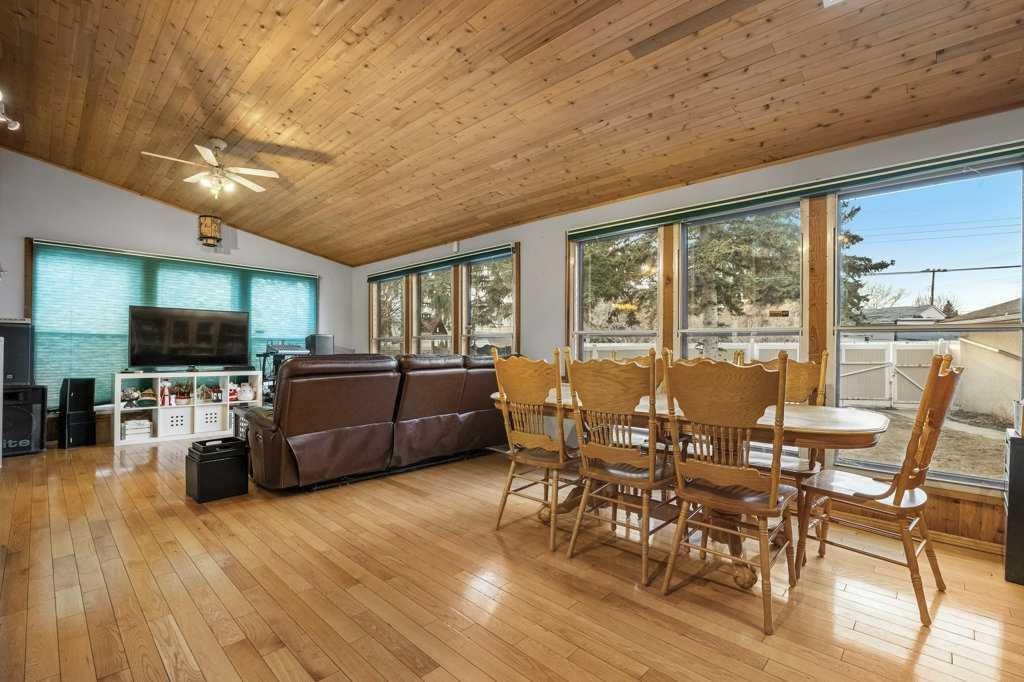 4704 Marbury Place Ne, Calgary, AB - Indoor