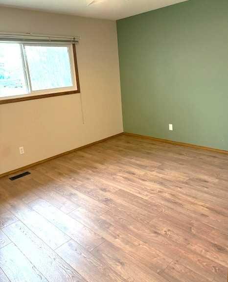 125 Big Springs Drive, Airdrie, AB - Indoor Photo Showing Other Room