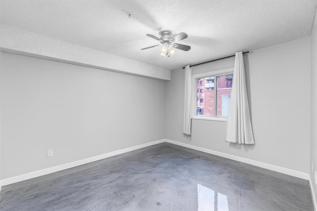 109-777 3 Avenue Sw, Calgary, AB - Indoor Photo Showing Other Room