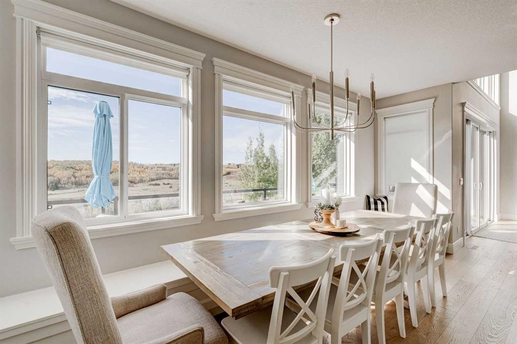 147 Legacy Mount Se, Calgary, AB - Indoor Photo Showing Dining Room
